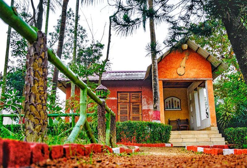 Hotel Raktokorobi Karu Gram Sri Niketan Exterior foto